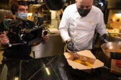 Mattoni 1873 ha fornito i suoi spazi TV in favore dei ristoranti colpiti dalle limitazioni