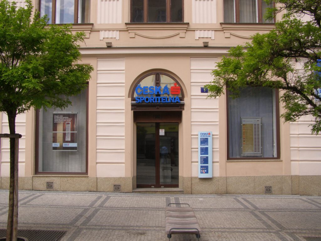 CAMIC Gli Utili Delle Maggiori Banche Ceche Sono Saliti Del 30 camic-gli-utili-delle-maggiori-banche-ceche-sono-saliti-del-30