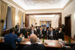 Energia e la circolarità al centro dell’incontro con il ministro Hladík