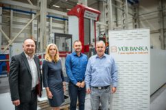 Intesa Sanpaolo ha emesso il primo minibond sul mercato ceco