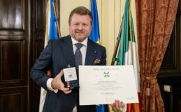 L’onorevole Vojtěch Munzar insignito dell’Ordine della Stella d’Italia